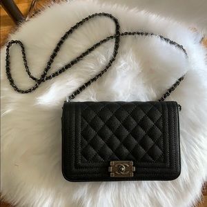 Small Chain crossbody